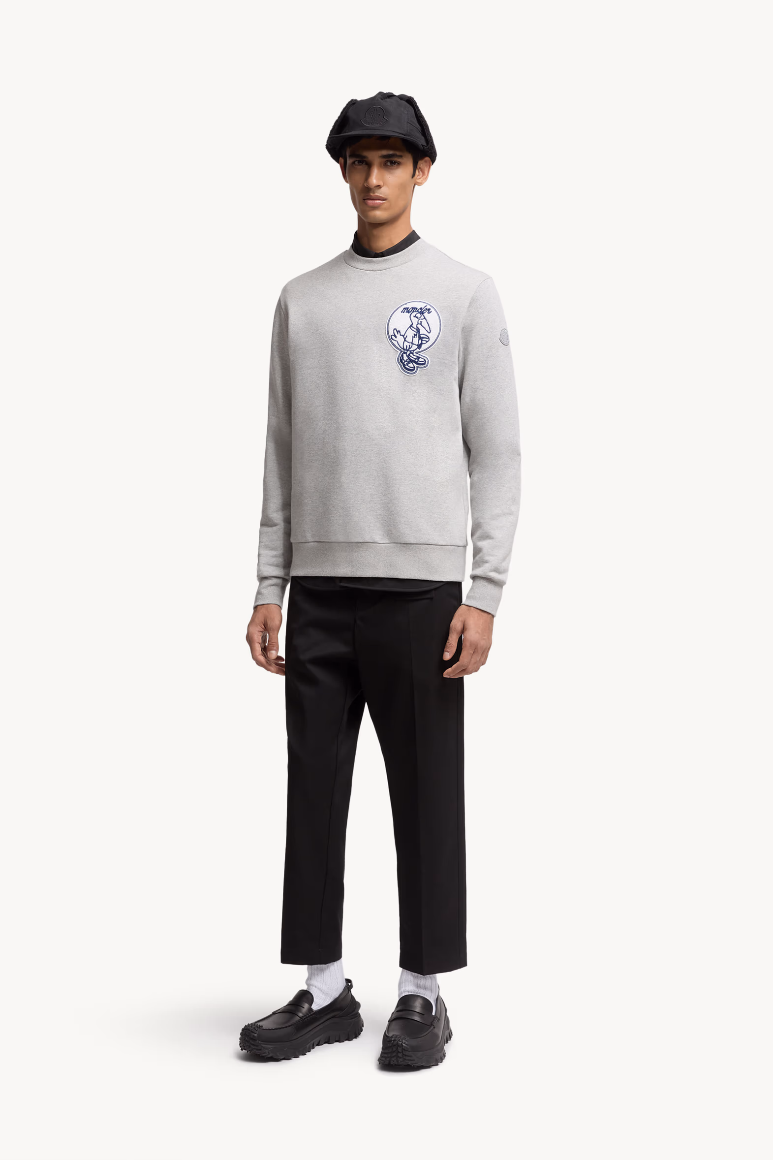 Mascot Patch Cotton Sweatshirt Men Grey Moncler 0